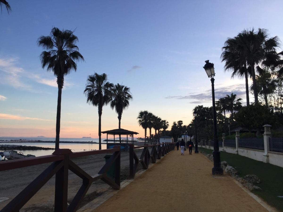 Appartement Charming 1 Bedroom With Shared Kitchen Next To Puerto Banus *